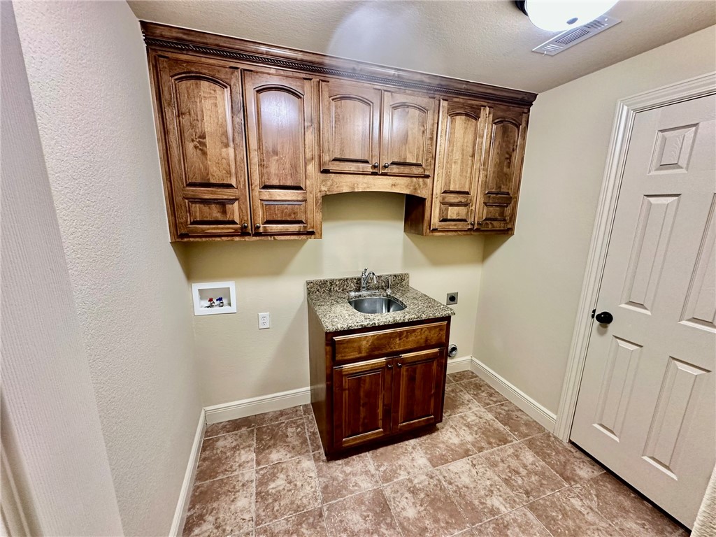 Shadow Valley - Residential Lease