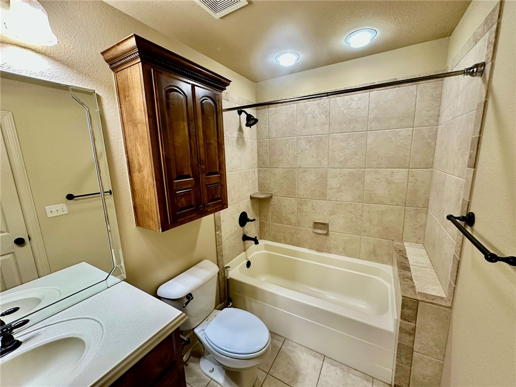 Shadow Valley - Residential Lease