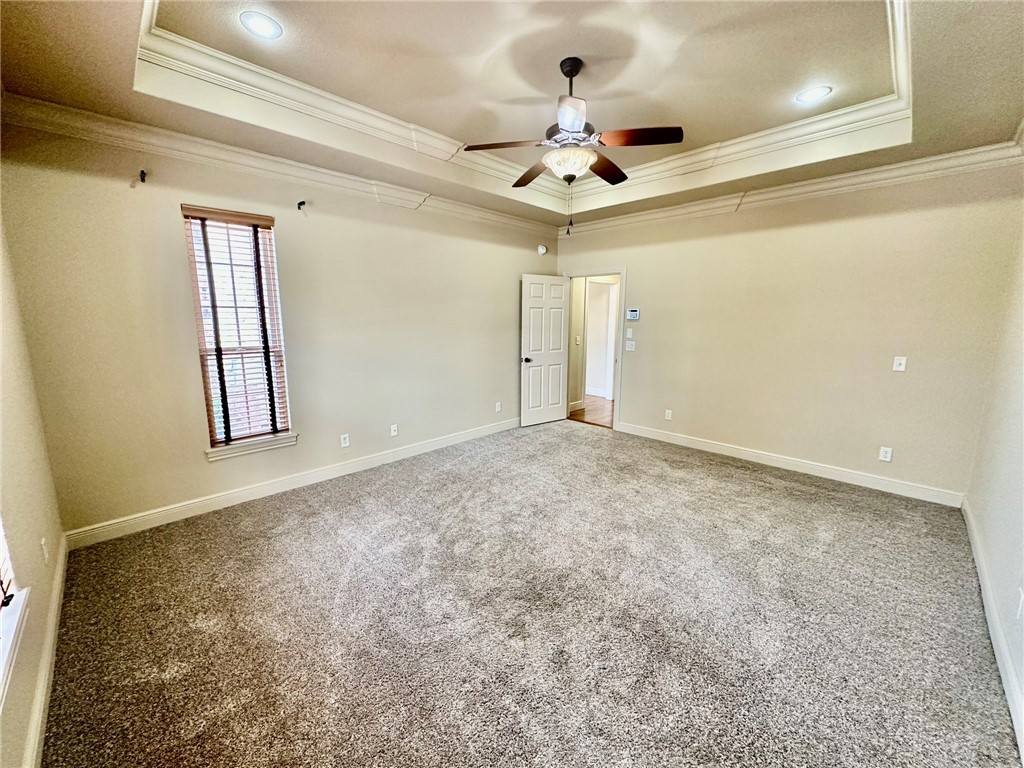 Shadow Valley - Residential Lease