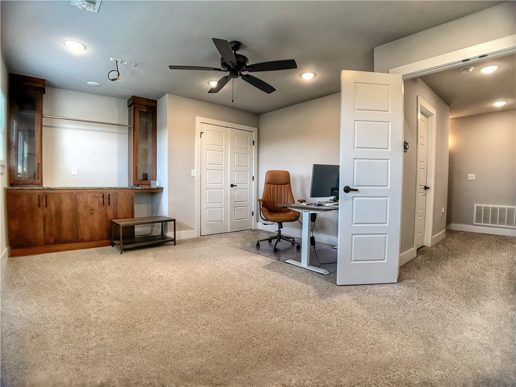 Oak Meadows Bentonville - Residential Lease