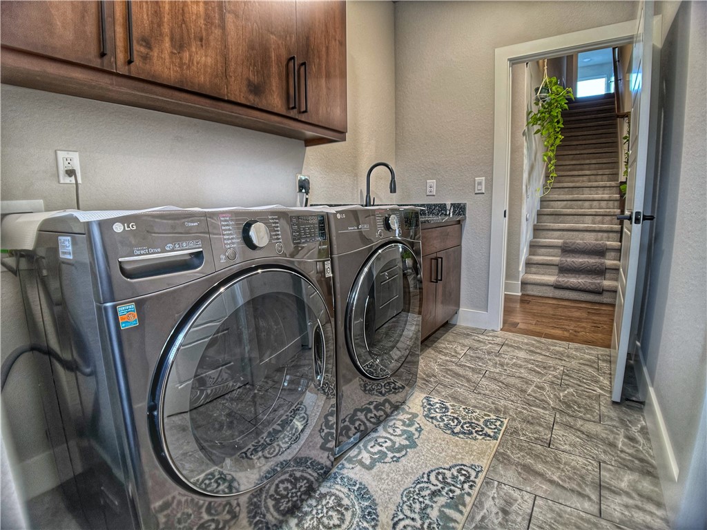 Oak Meadows Bentonville - Residential Lease