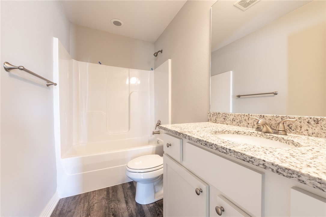 Saddle Brook Sub - Residential Lease