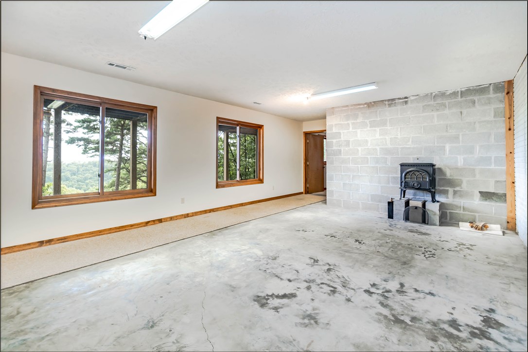Unit 8 Holiday Island - Residential