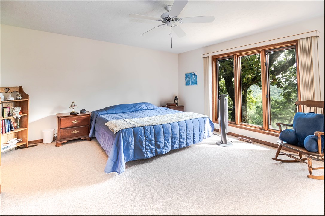 Unit 8 Holiday Island - Residential