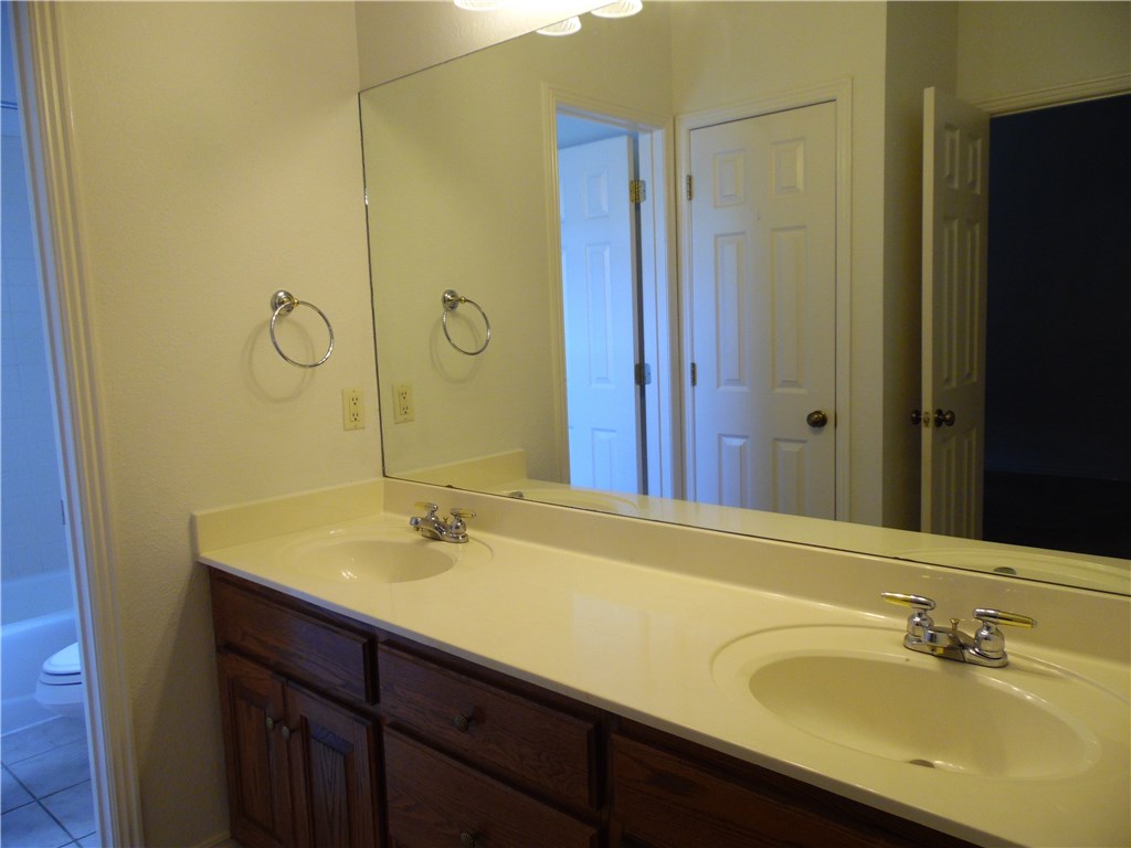 Barrington Parke Ph I - Residential Lease