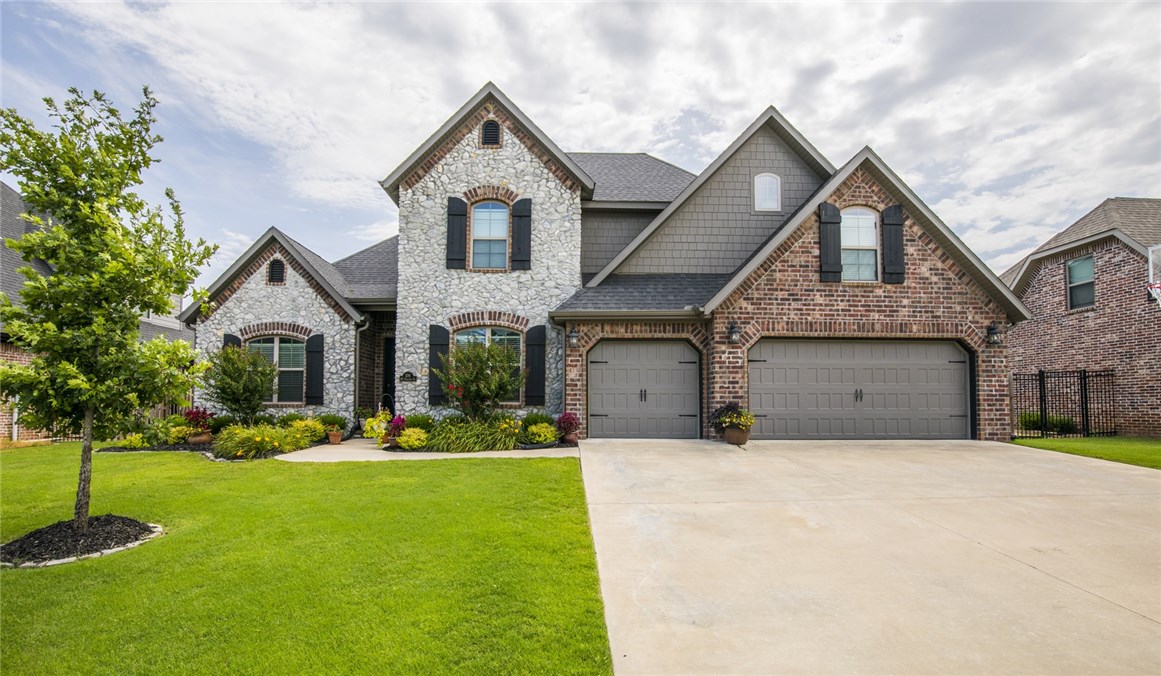 White Oak Trails - Residential