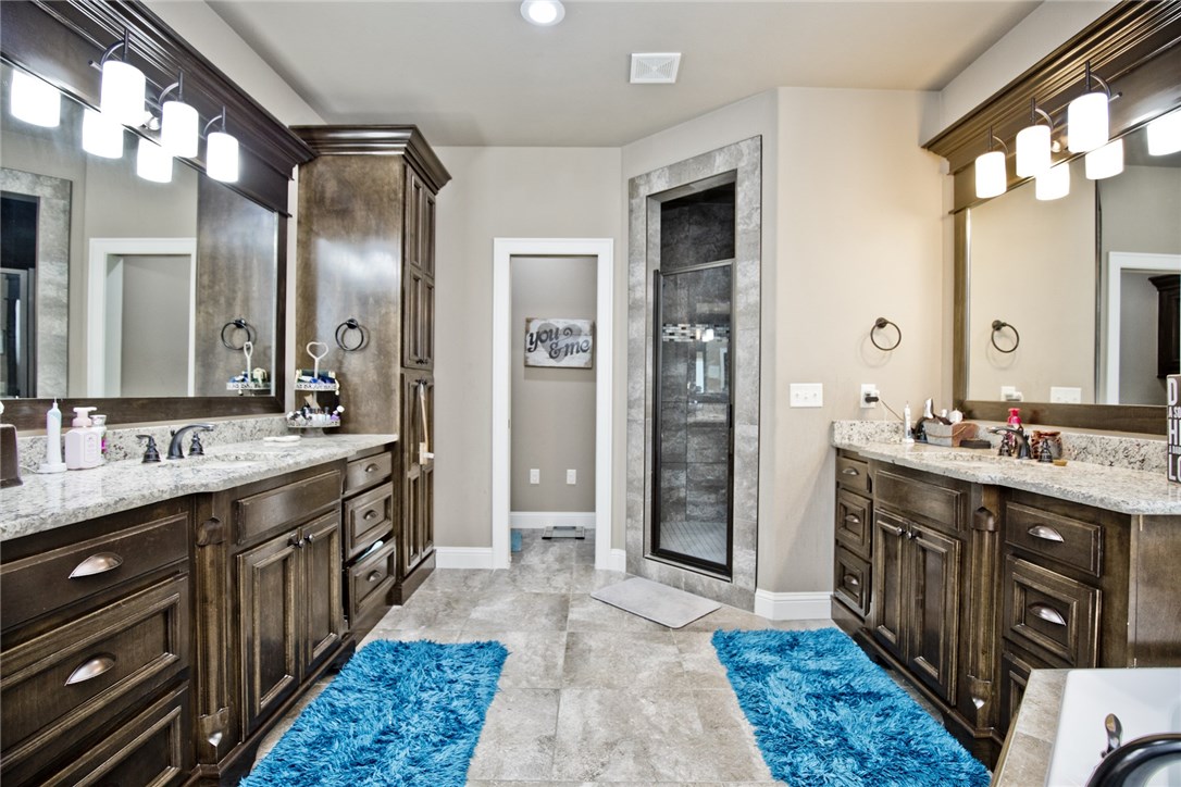 White Oak Trails - Residential