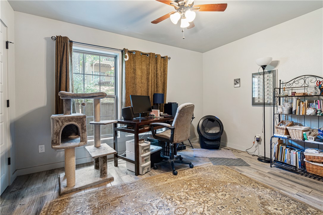 Townhouse Tct 3 A/K/A Drake Court Bvv - Residential