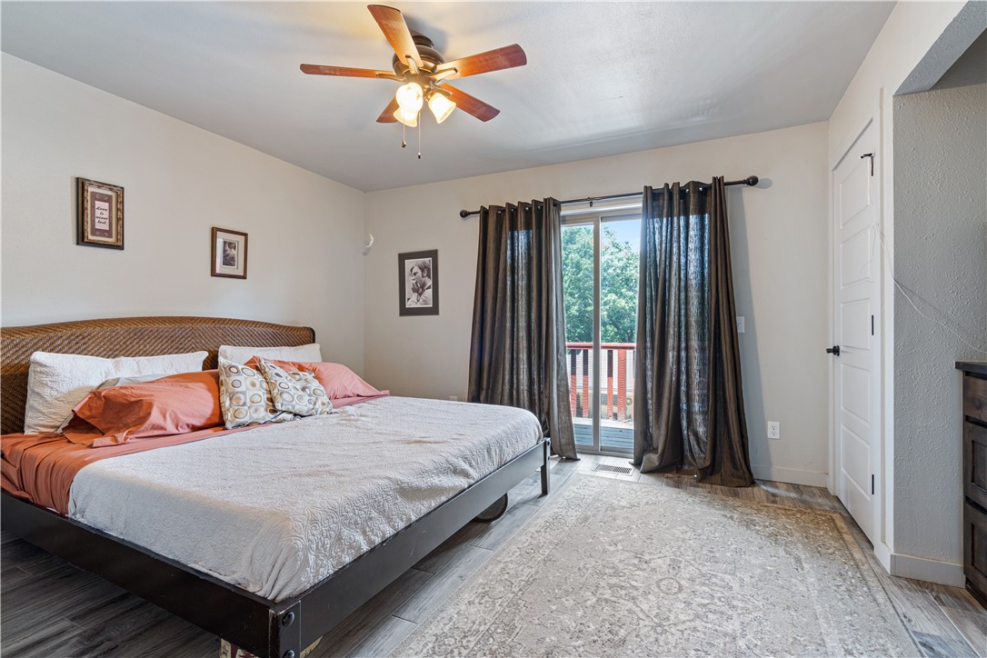 Townhouse Tct 3 A/K/A Drake Court Bvv - Residential