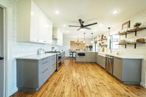 Cottonwood Est West - Residential