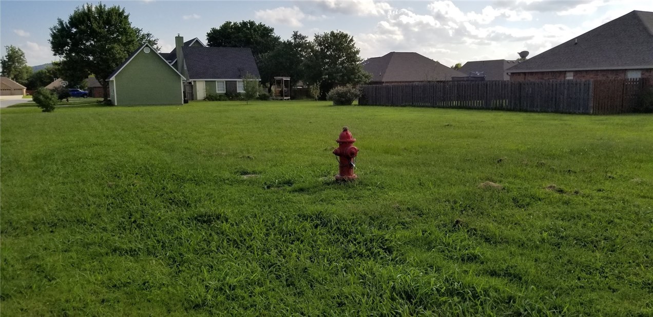 One of the last vacant lots in meadowsweet, all utilities on site, curb and gutter, public streets, corner lot build and entry from waterleaf or stonecrop!