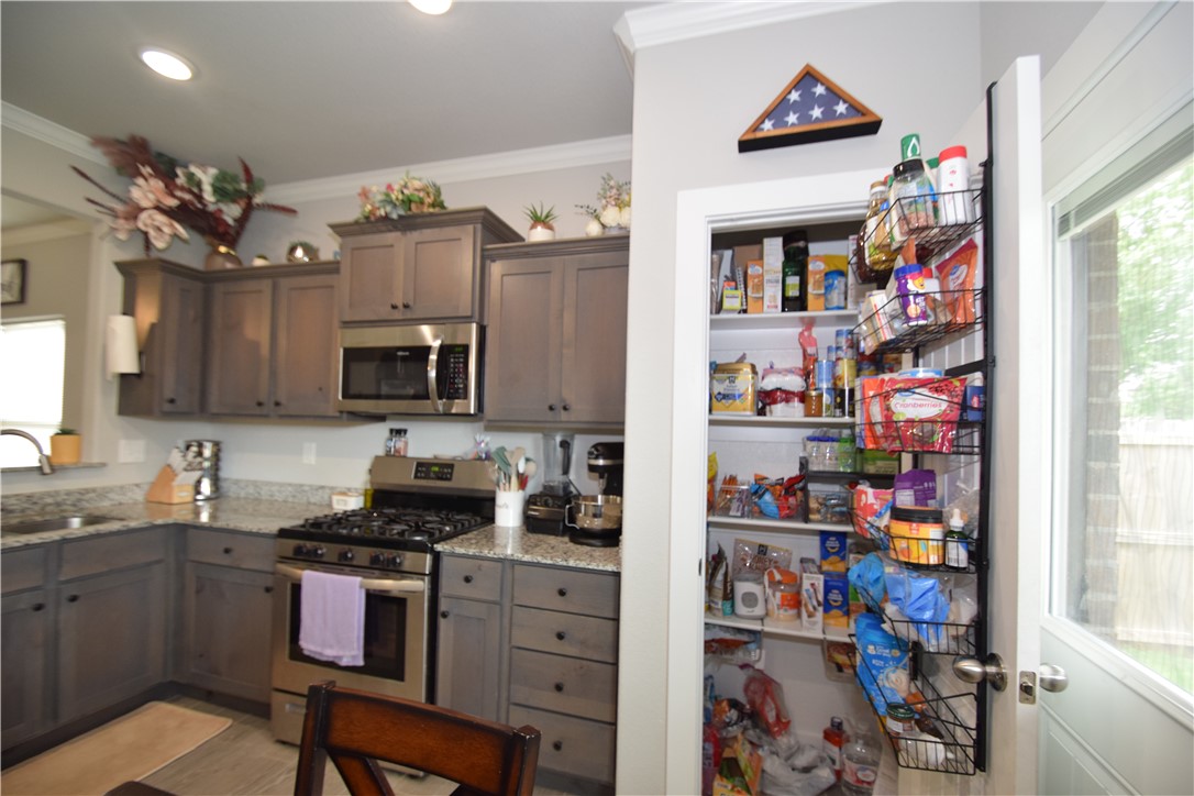 Kimmel Ridge Sub Centerton - Residential Lease
