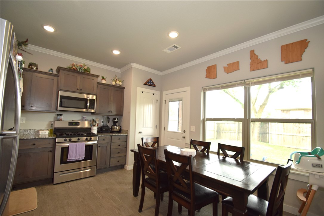Kimmel Ridge Sub Centerton - Residential Lease