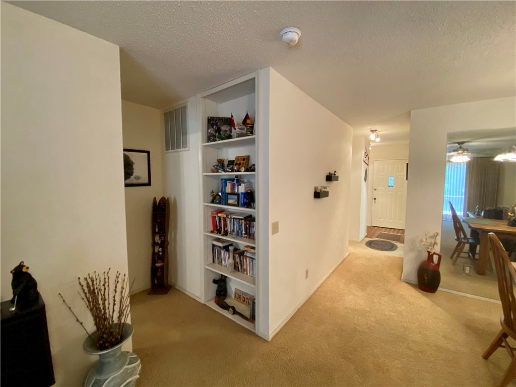 Melanie Courts Bvv - Residential