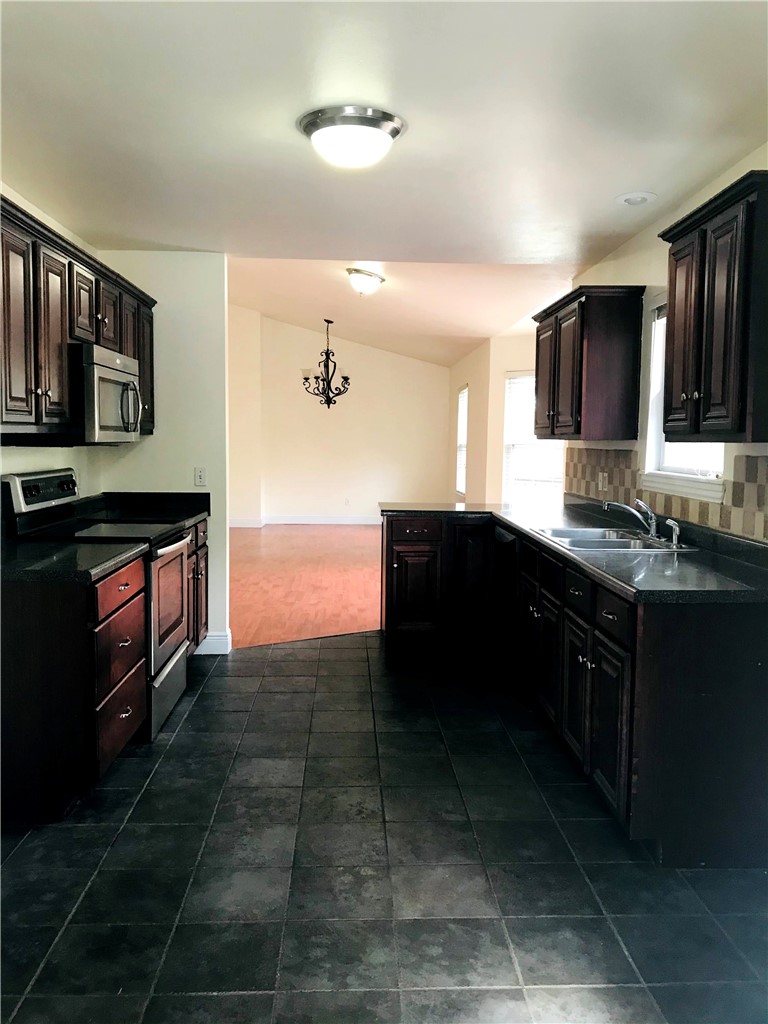 Pittsmans - Residential Lease