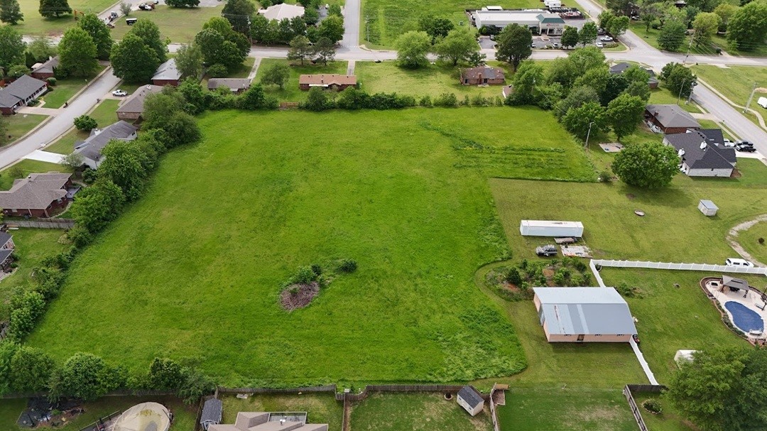 Springdale Outlots - Land