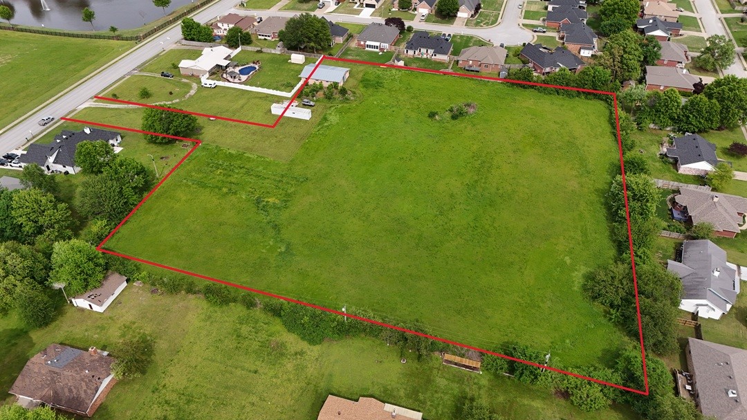Springdale Outlots - Land