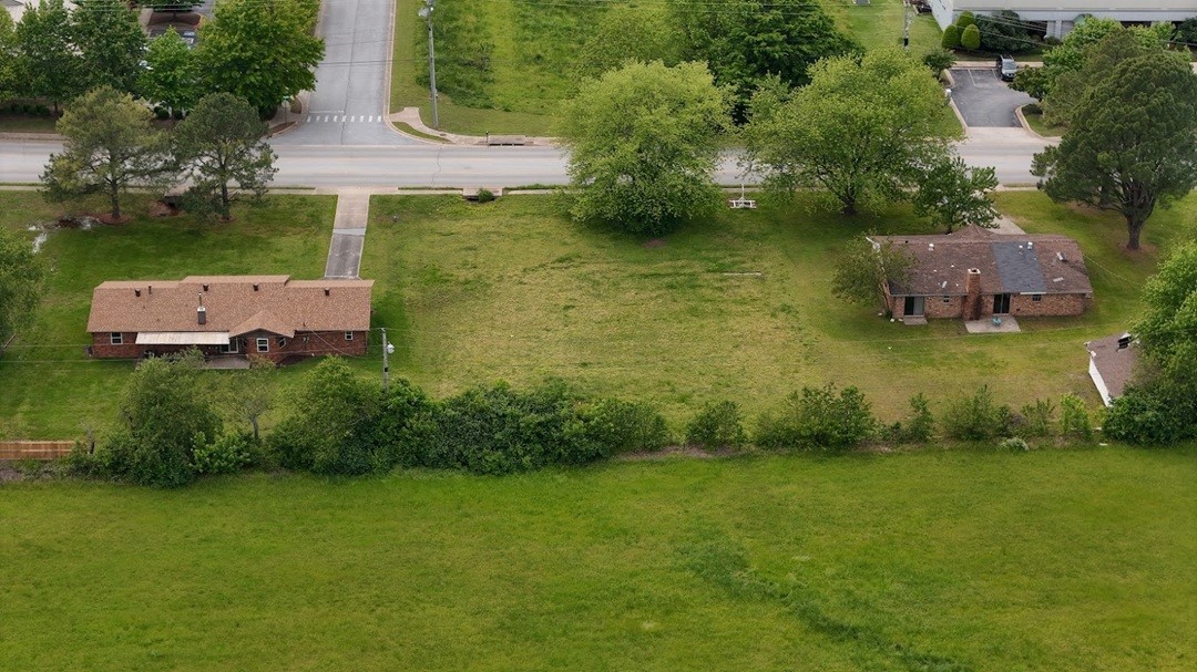 Springdale Outlots - Land