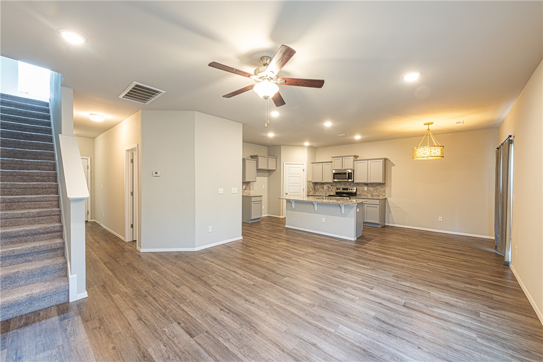 Creekside Meadows - Residential