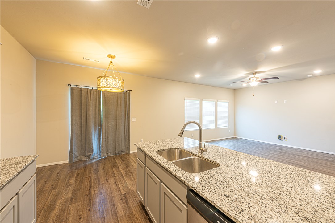 Creekside Meadows - Residential