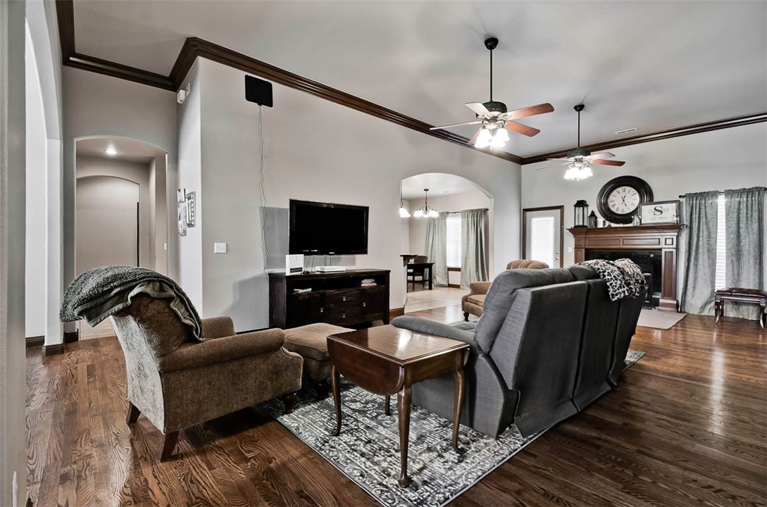 Montrouex Sub-Rogers - Residential