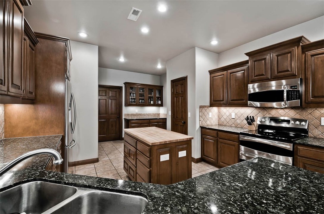 Montrouex Sub-Rogers - Residential