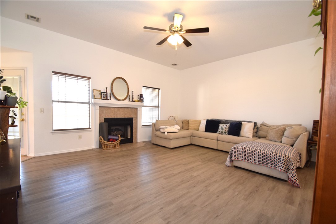 Windwood - Residential Lease