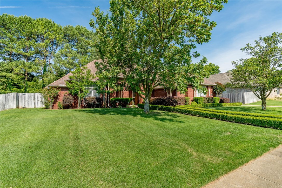 Yorktowne Square Ph II - Residential