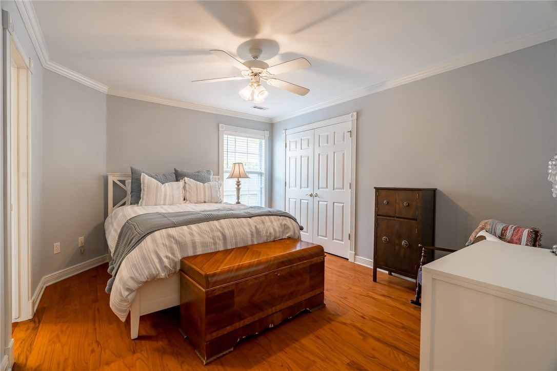 Yorktowne Square Ph II - Residential