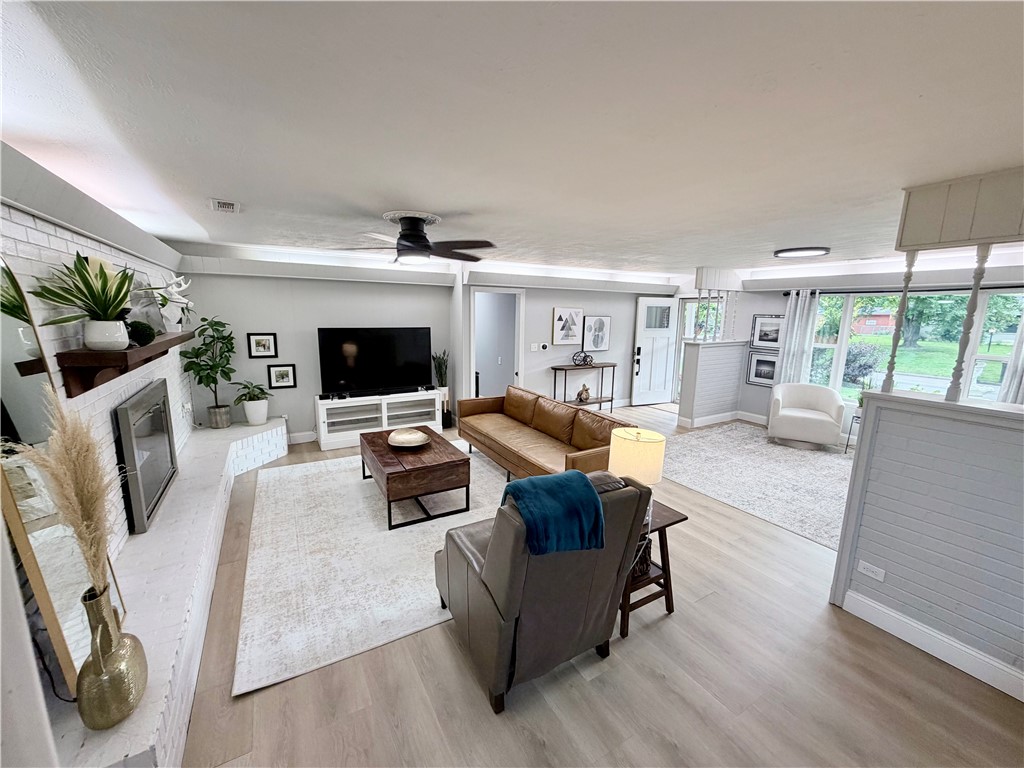Western Oaks Place I - Residential