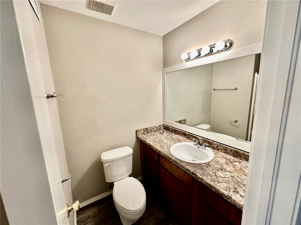 Oak Hill Iii Ph 1 Rogers - Residential Lease