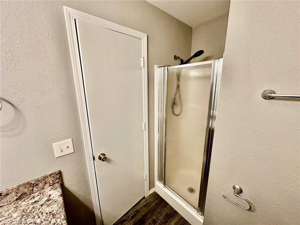 Oak Hill Iii Ph 1 Rogers - Residential Lease
