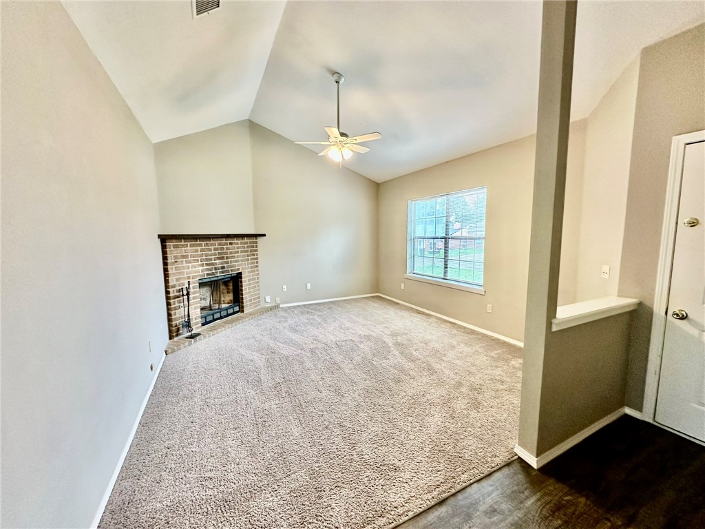 Oak Hill Iii Ph 1 Rogers - Residential Lease