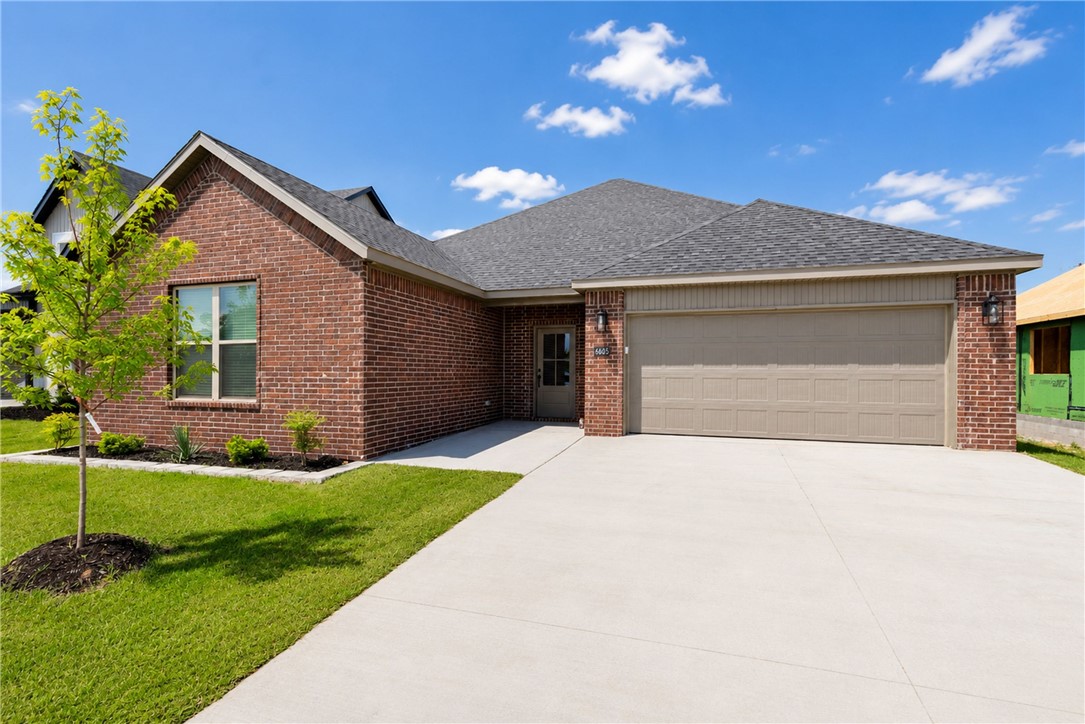 WALNUT GROVE SUB PH III-BENTONVILLE - Residential