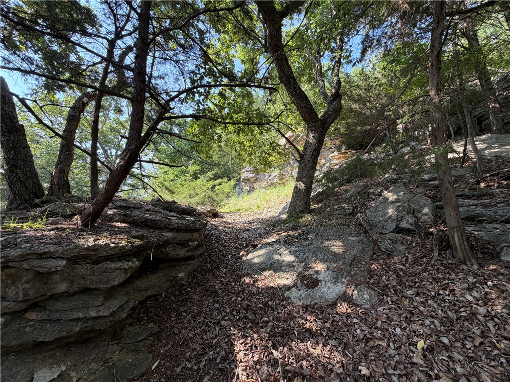 Point Mirage - Land