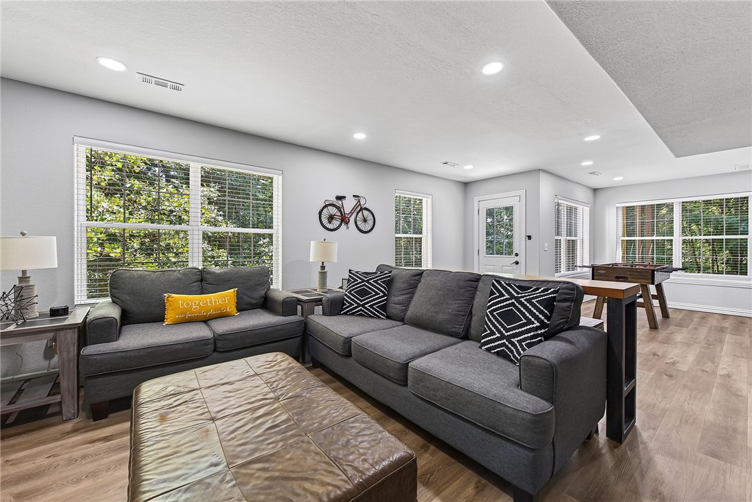 Cunningham Sub Bvv - Residential