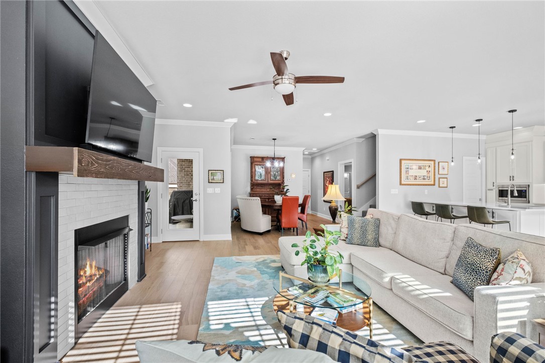 Shadow Valley Ph 8 Rogers - Residential