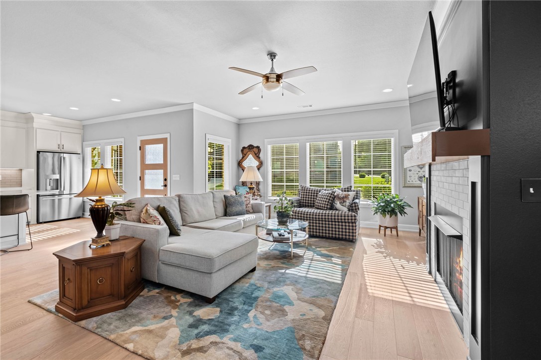 Shadow Valley Ph 8 Rogers - Residential