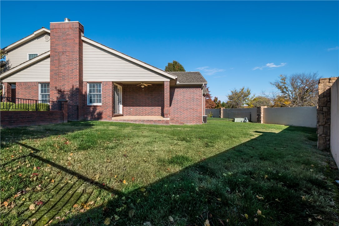 Pinnacle Town Homes - Residential