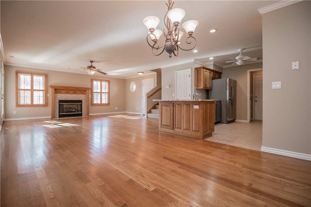 Pinnacle Town Homes - Residential