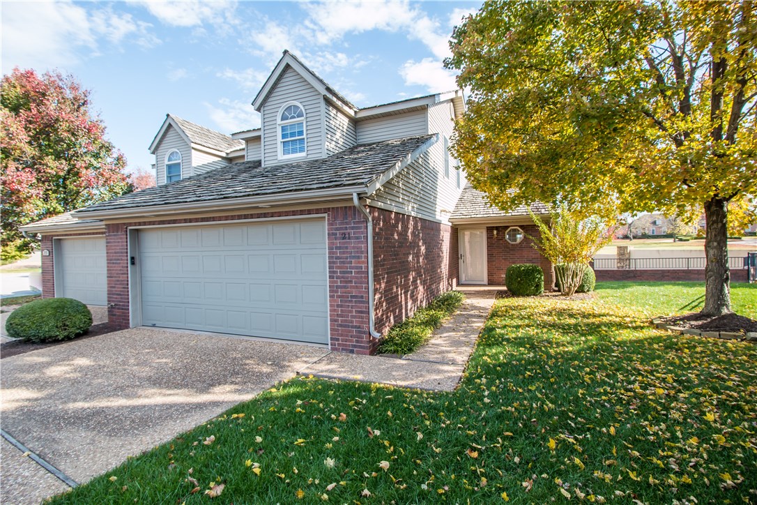 Pinnacle Town Homes - Residential