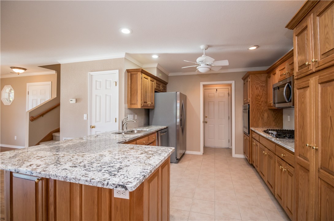 Pinnacle Town Homes - Residential