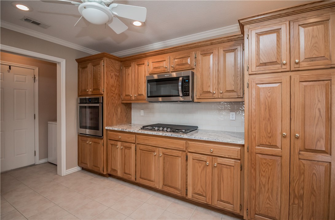 Pinnacle Town Homes - Residential