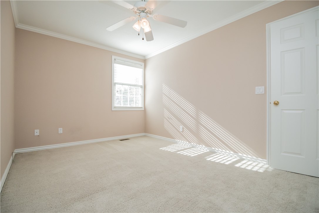 Pinnacle Town Homes - Residential