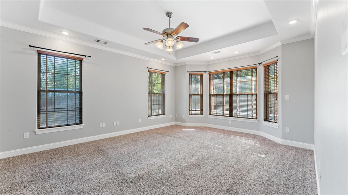 Tunbridge Wells Sub Bentonville - Residential Lease