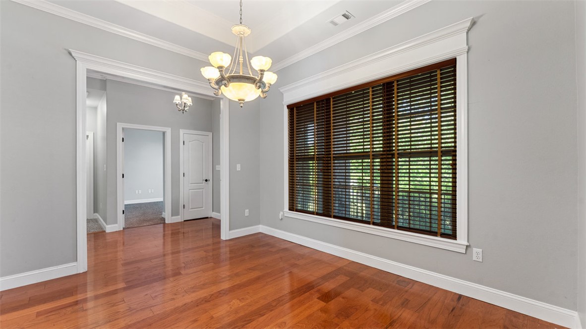 Tunbridge Wells Sub Bentonville - Residential Lease