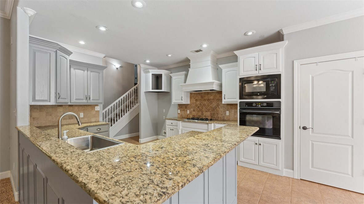 Tunbridge Wells Sub Bentonville - Residential Lease