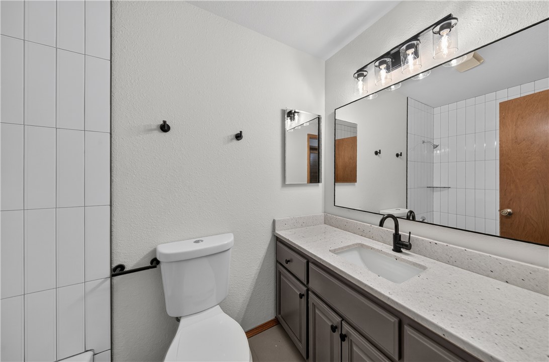 Brompton Courts Bvv - Residential Lease
