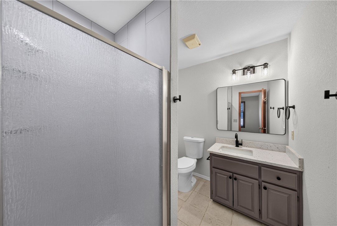 Brompton Courts Bvv - Residential Lease