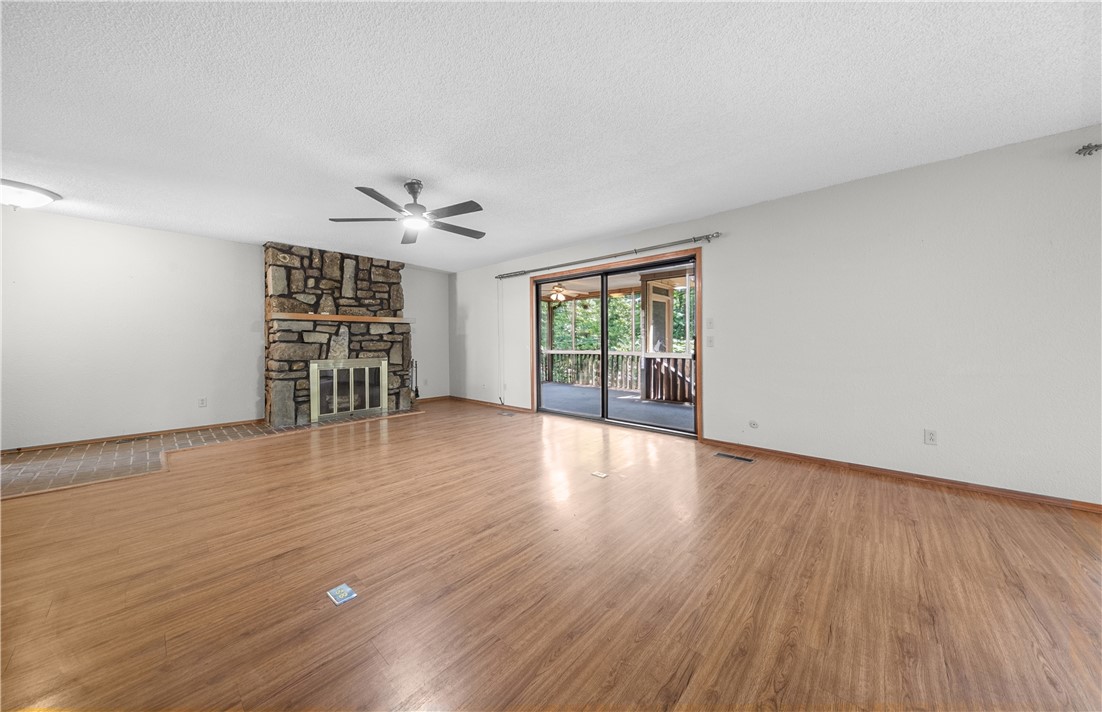 Brompton Courts Bvv - Residential Lease